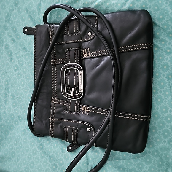 Tignanello shoulder bag - Picture 1 of 6
